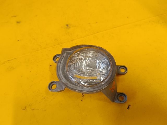 bontott TOYOTA COROLLA Jobb Ködfényszóró