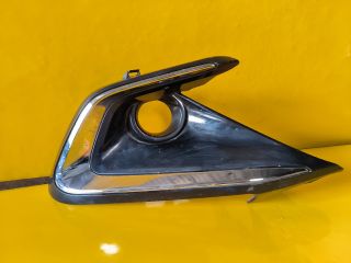 bontott TOYOTA COROLLA Jobb Ködlámpa Rács