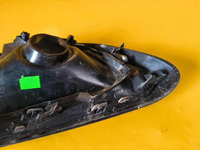 bontott TOYOTA COROLLA Jobb Ködlámpa Rács