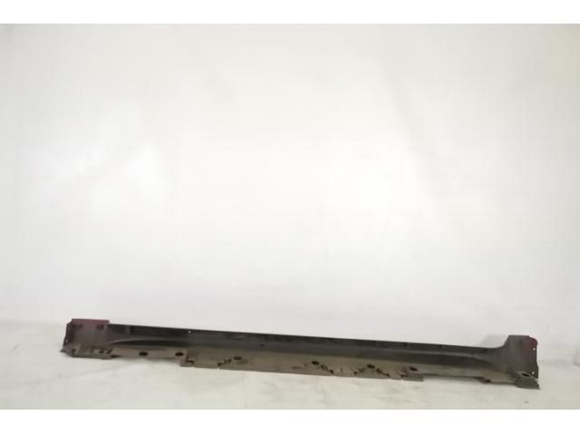 bontott TOYOTA COROLLA Jobb Küszöb