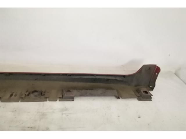 bontott TOYOTA COROLLA Jobb Küszöb