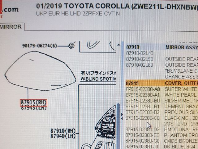 bontott TOYOTA COROLLA Jobb Visszapillantó Tükör Burkolat