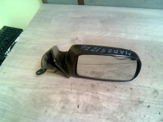bontott TOYOTA COROLLA Jobb Visszapillantó Tükör (Mechanikus)