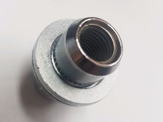 bontott TOYOTA COROLLA Kerék Csavar Szett