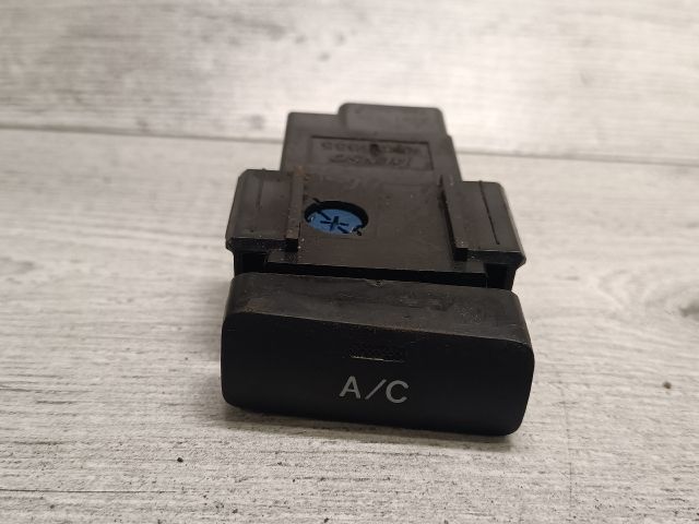 bontott TOYOTA COROLLA Klíma Kapcsoló