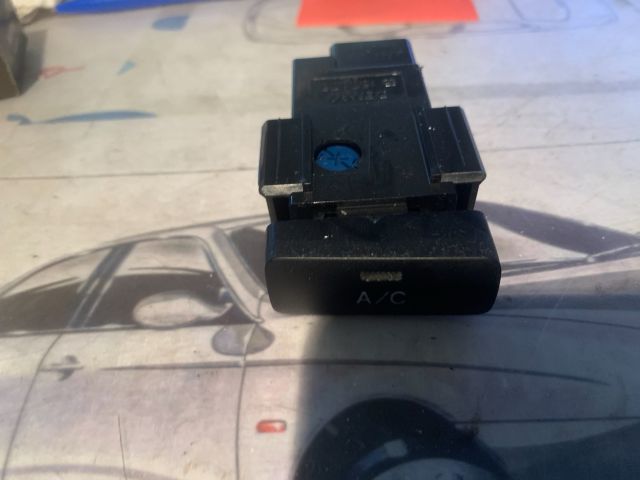 bontott TOYOTA COROLLA Klíma Kapcsoló