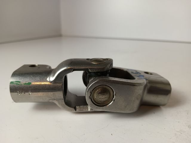 bontott TOYOTA COROLLA Kormánykardán