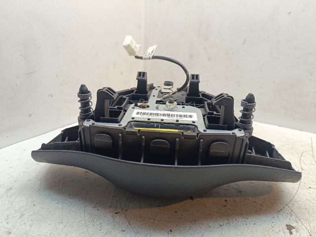 bontott TOYOTA COROLLA Kormánylégzsák