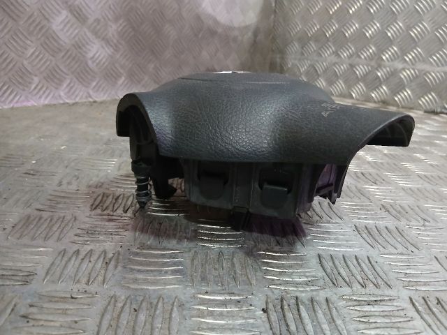 bontott TOYOTA COROLLA Kormánylégzsák