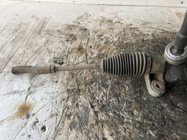 bontott TOYOTA COROLLA Kormánymű Nem szervós