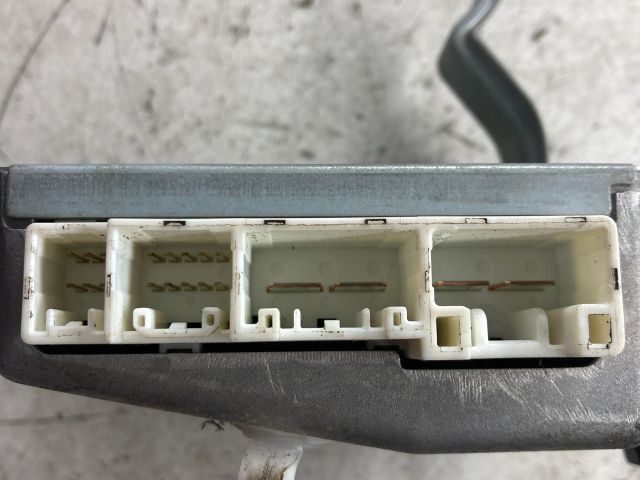 bontott TOYOTA COROLLA Kormányoszlop Vezérlő