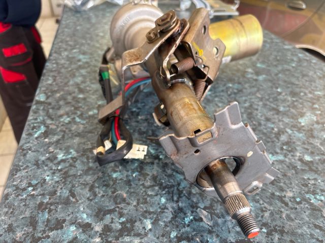 bontott TOYOTA COROLLA Kormányszervó Motor (Elektromos)