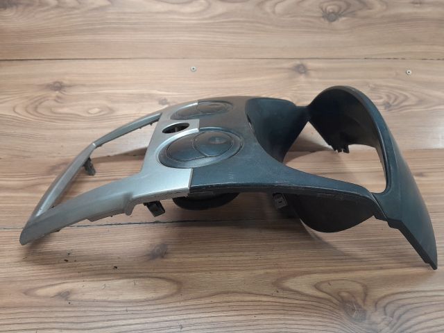 bontott TOYOTA COROLLA Középkonzol Keret