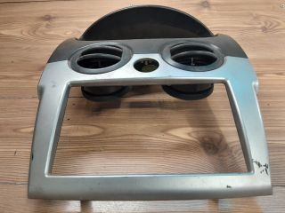 bontott TOYOTA COROLLA Középkonzol Keret