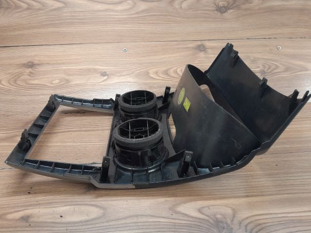 bontott TOYOTA COROLLA Középkonzol Keret