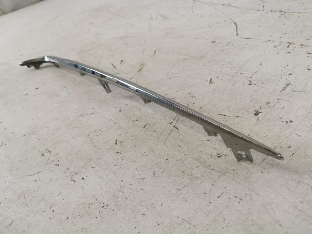 bontott TOYOTA COROLLA Középső Műszerfal Díszléc