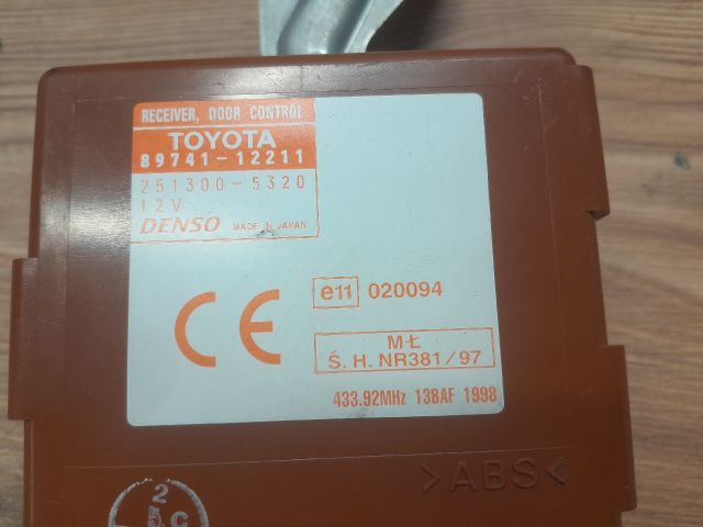 bontott TOYOTA COROLLA Központizár Elektronika