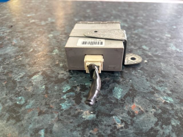 bontott TOYOTA COROLLA Központizár Elektronika