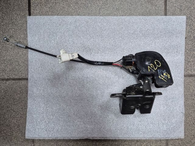 bontott TOYOTA COROLLA Központizár Motor Csomagtérajtó