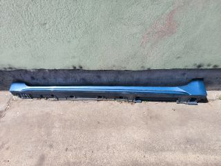 bontott TOYOTA COROLLA Küszöb Burkolat