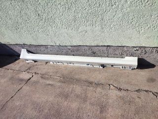 bontott TOYOTA COROLLA Küszöb Burkolat