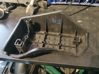 bontott TOYOTA COROLLA Lábtámasz Burkolat