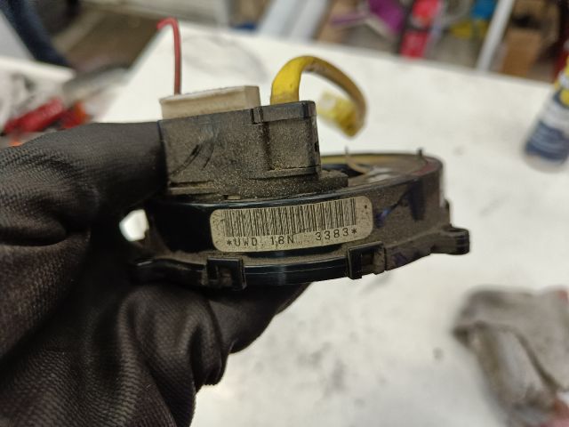 bontott TOYOTA COROLLA Légzsák Átvezető Szalagkábel