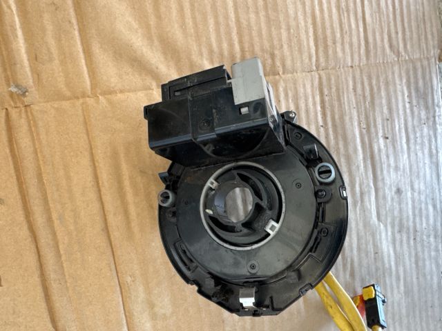 bontott TOYOTA COROLLA Légzsák Átvezető Szalagkábel