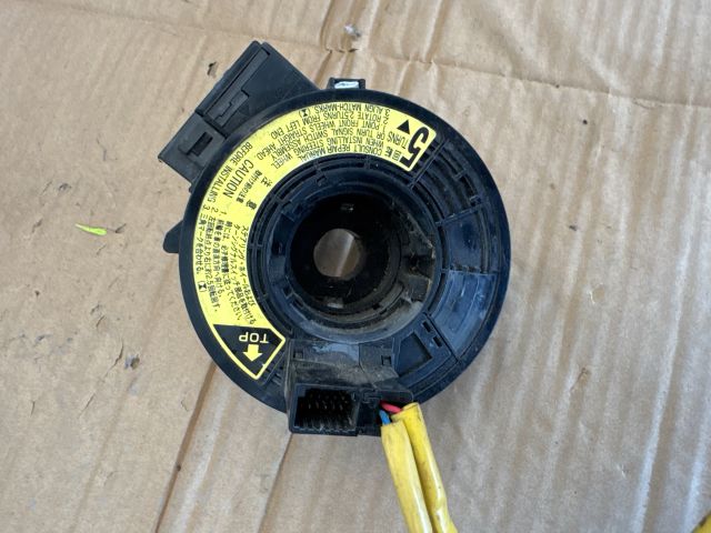 bontott TOYOTA COROLLA Légzsák Átvezető Szalagkábel