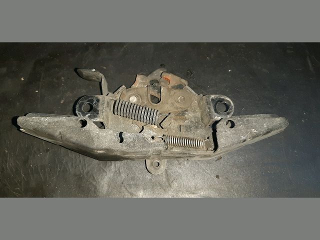 bontott TOYOTA COROLLA Motorháztető Zárszerkezet