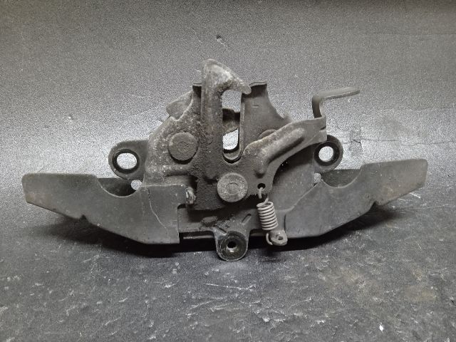 bontott TOYOTA COROLLA Motorháztető Zárszerkezet