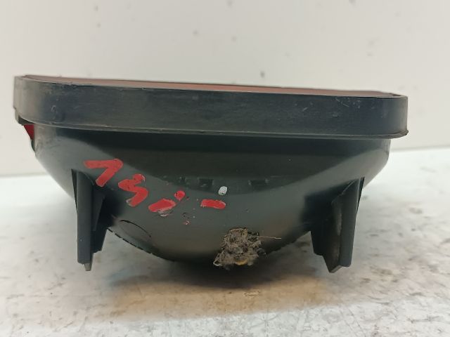 bontott TOYOTA COROLLA Pótféklámpa