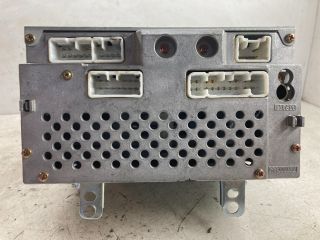 bontott TOYOTA COROLLA Rádió / CD