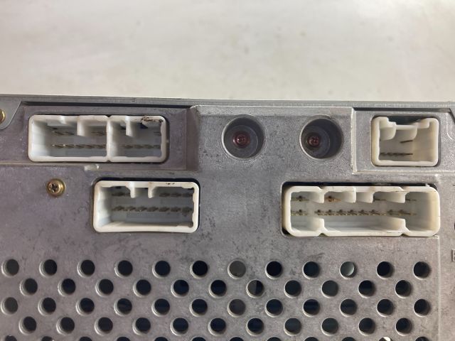 bontott TOYOTA COROLLA Rádió / CD