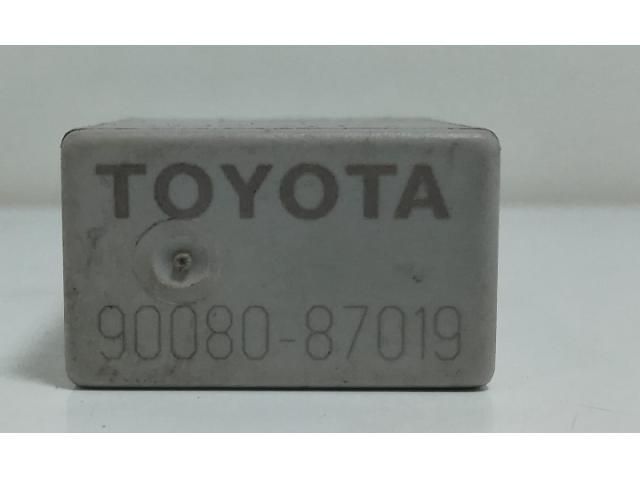 bontott TOYOTA COROLLA Relé