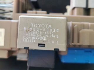 bontott TOYOTA COROLLA Relé