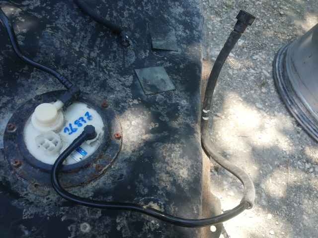 bontott TOYOTA COROLLA Üzemanyagcső