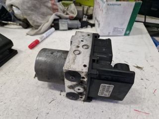 bontott TOYOTA COROLLA VERSO ABS Kocka