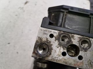 bontott TOYOTA COROLLA VERSO ABS Kocka