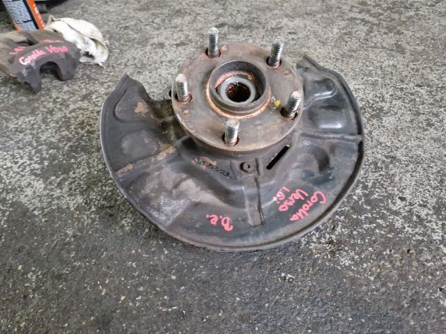 bontott TOYOTA COROLLA VERSO Bal első Csonkállvány Kerékaggyal