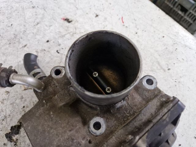 bontott TOYOTA COROLLA VERSO Fojtószelep (Elektromos)