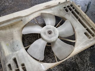 bontott TOYOTA COROLLA VERSO Hűtőventilátor