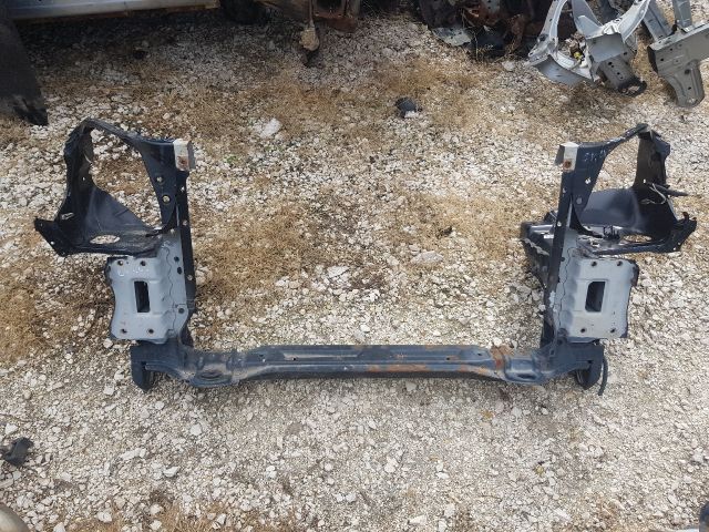 bontott TOYOTA COROLLA VERSO Komplett Homlokfal (Részeivel)