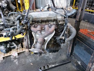 bontott TOYOTA COROLLA VERSO Komplett Motor (Segédberendezésekkel)