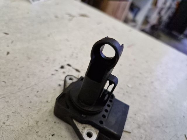 bontott TOYOTA COROLLA VERSO Légtömegmérő