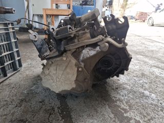 bontott TOYOTA COROLLA VERSO Váltó (Mechanikus)