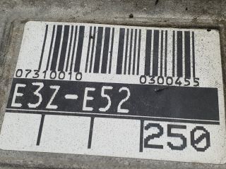 bontott TOYOTA COROLLA VERSO Első Vezérlés Burkolat