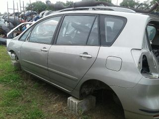 bontott TOYOTA COROLLA VERSO Felső Motorburkolat