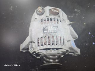 bontott TOYOTA COROLLA VERSO Generátor