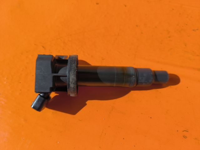 bontott TOYOTA COROLLA VERSO Gyújtótrafó